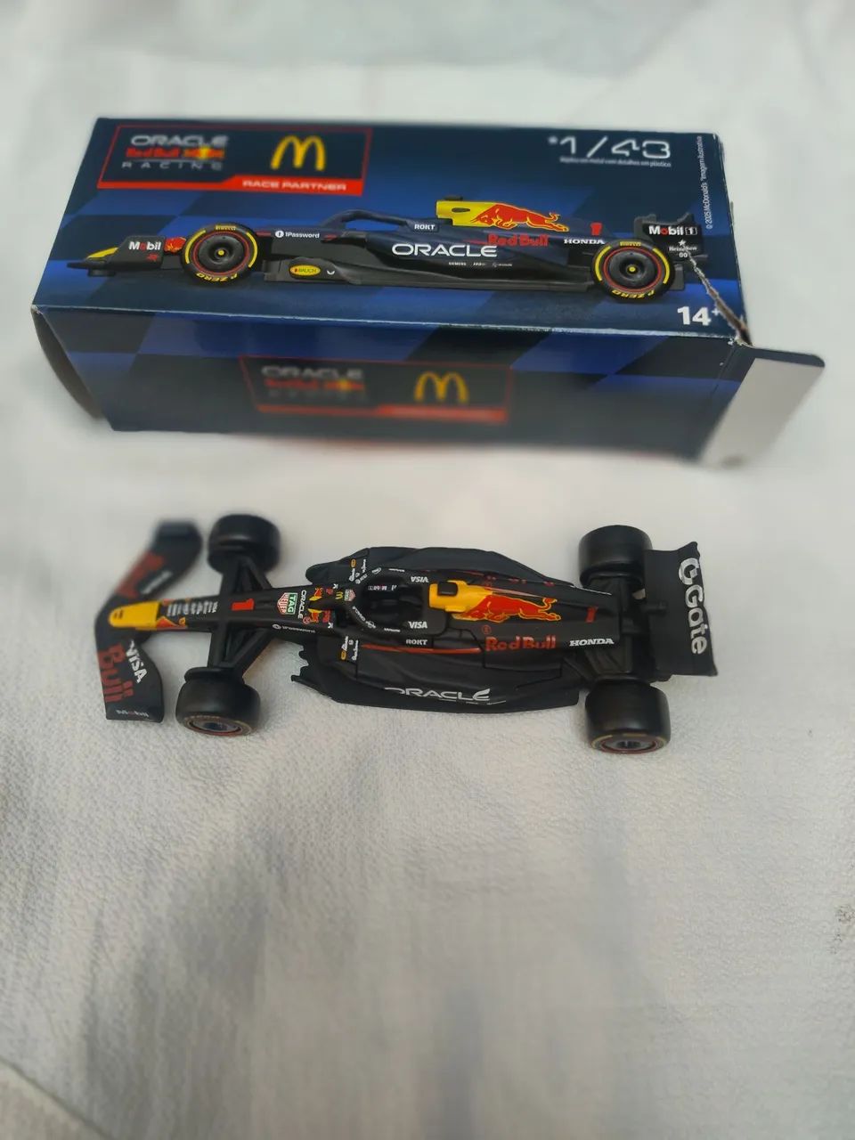 Vende se carrinho de fórmula 1