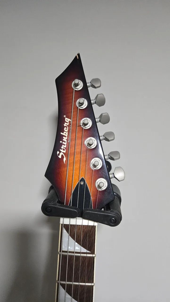 Guitarra Strinberg Flying V - Foto 5