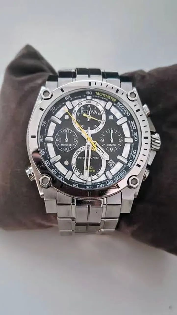Bulova precisionist 