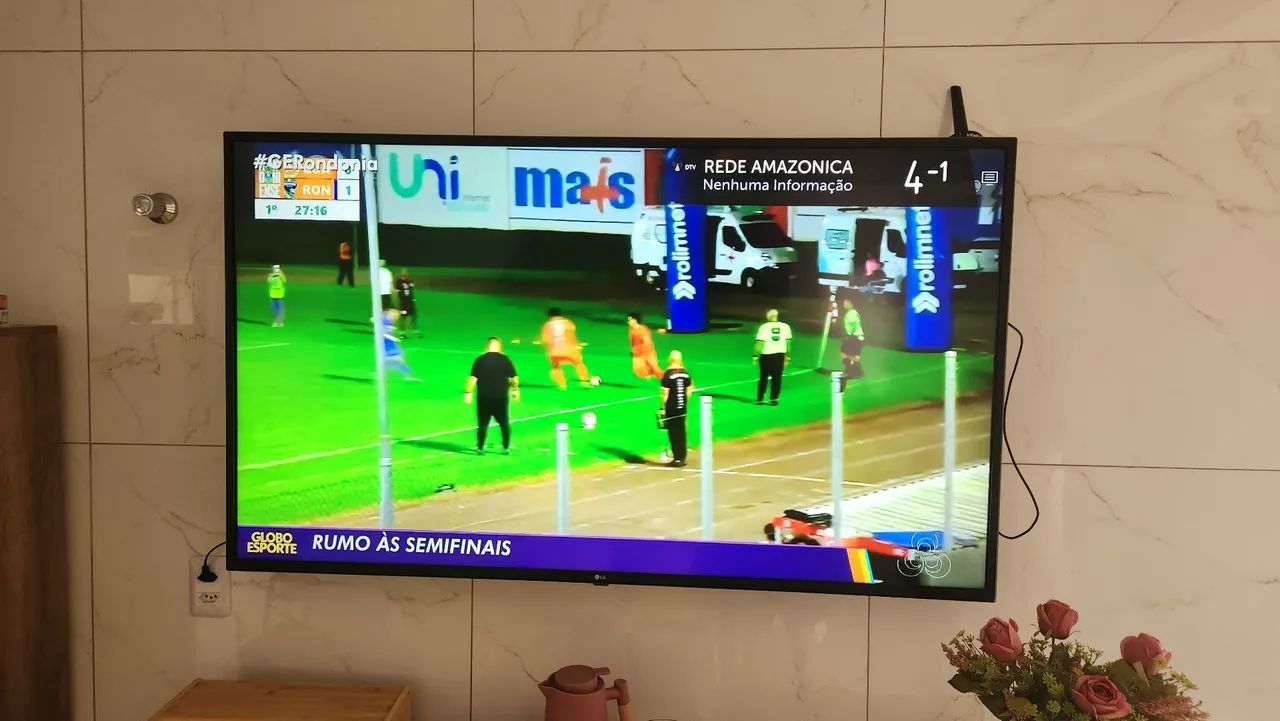 TV LG 60 - 4K Smart TV - Seminova
