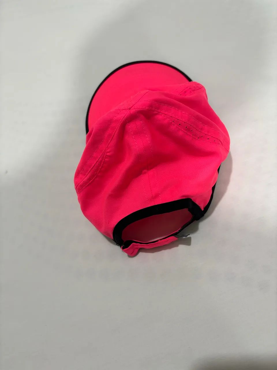 Chapéu Nike Featherlight Dri-FIT - Foto 2