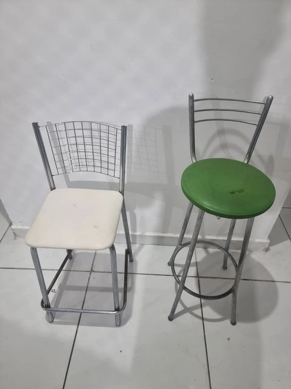 Banquetes alta de aço 
