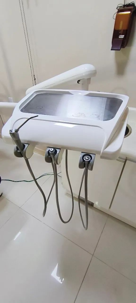 ? Cadeira Odontológica Syncrus Completa - Com compressor, estado de Nova - Oportunidade! - Foto 4