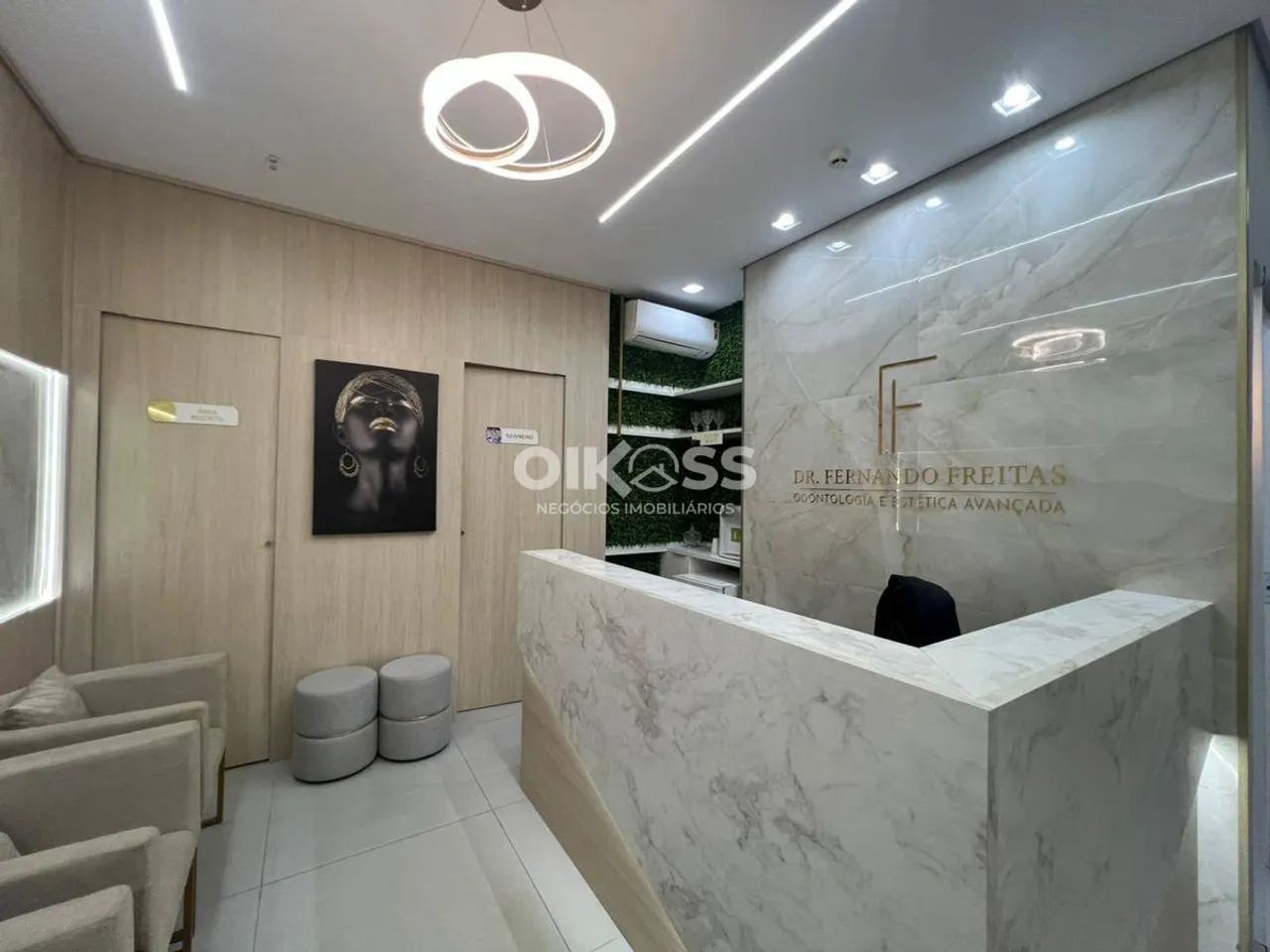 Sala Comercial / Consultório - Jd. Aquárius - São José dos Campos