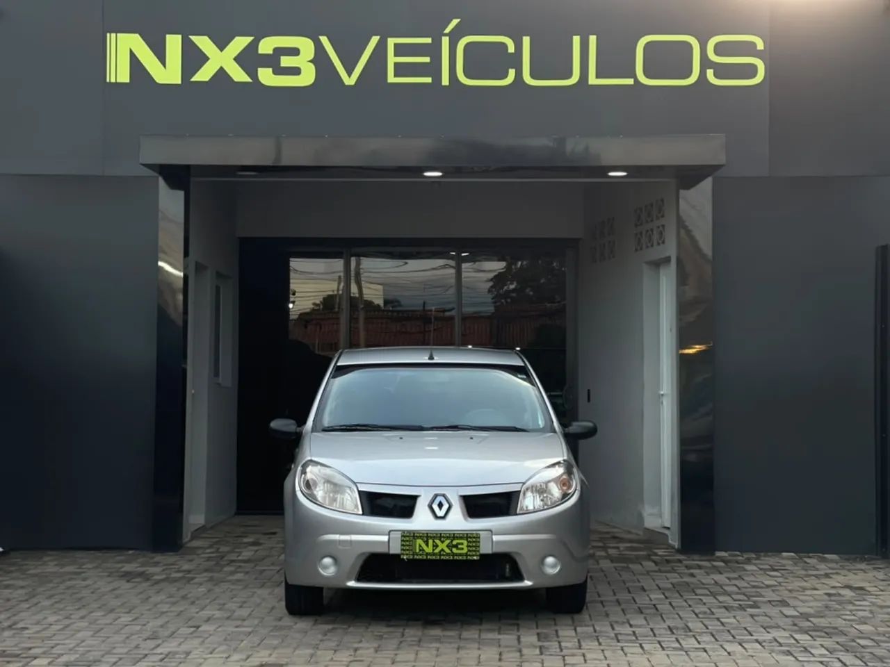 Renault Sandero Expression Flex 1.6 16V 5P 2009 - Foto 2
