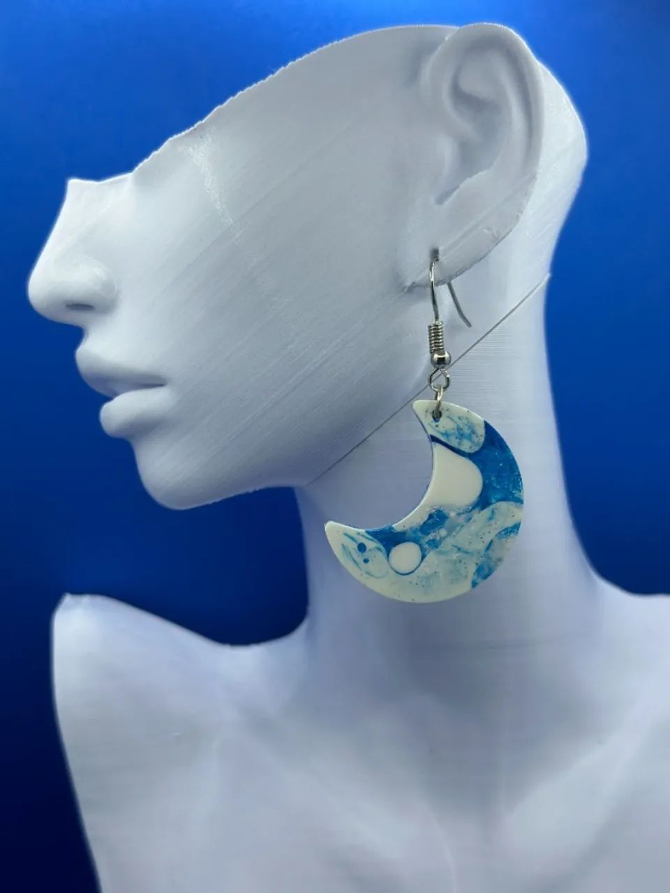 Brinco Lua Azul Marmorizada - Foto 3