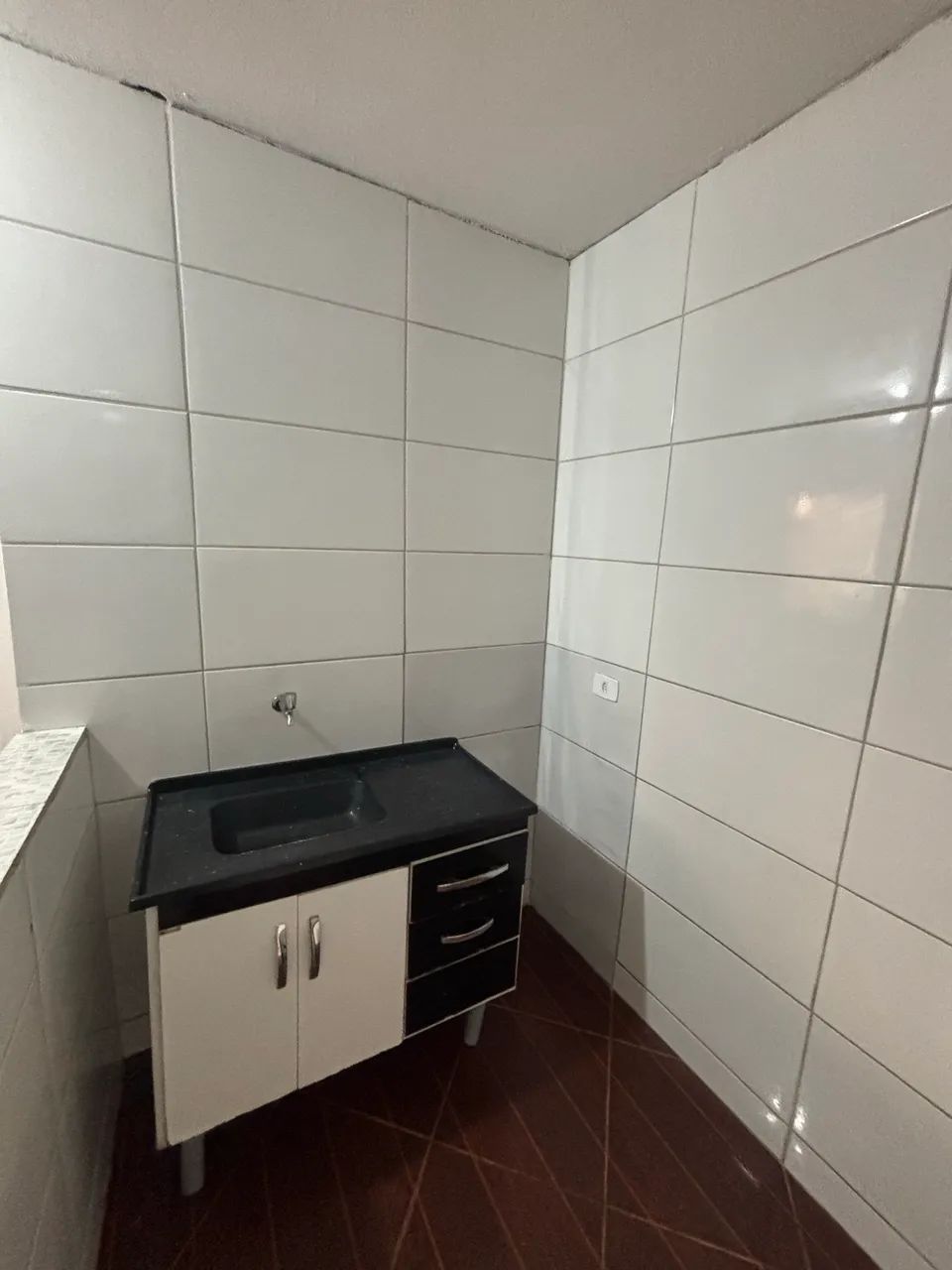 CASA 3 CÔMODOS  - Foto 2