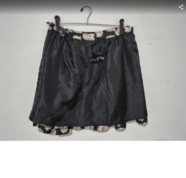 saia forever 21 preta com estampa sofisticada | estilo elegante e moderno - Foto 3
