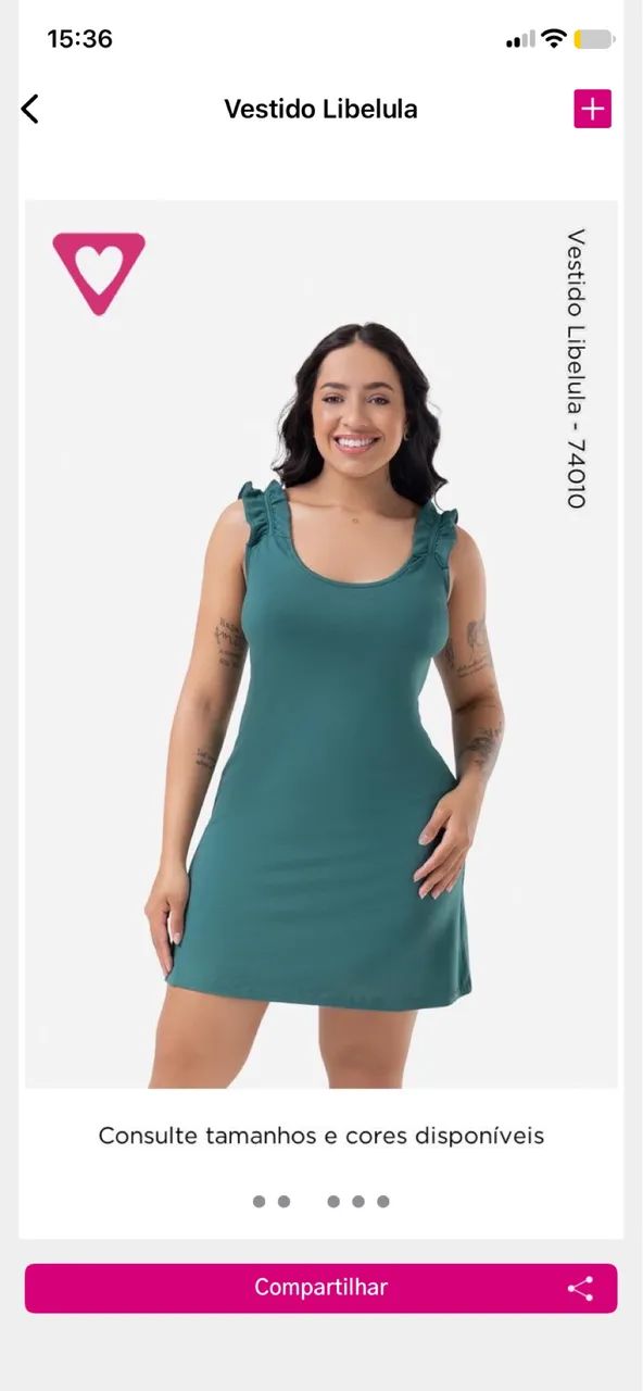 Roupas femininas e masculina 