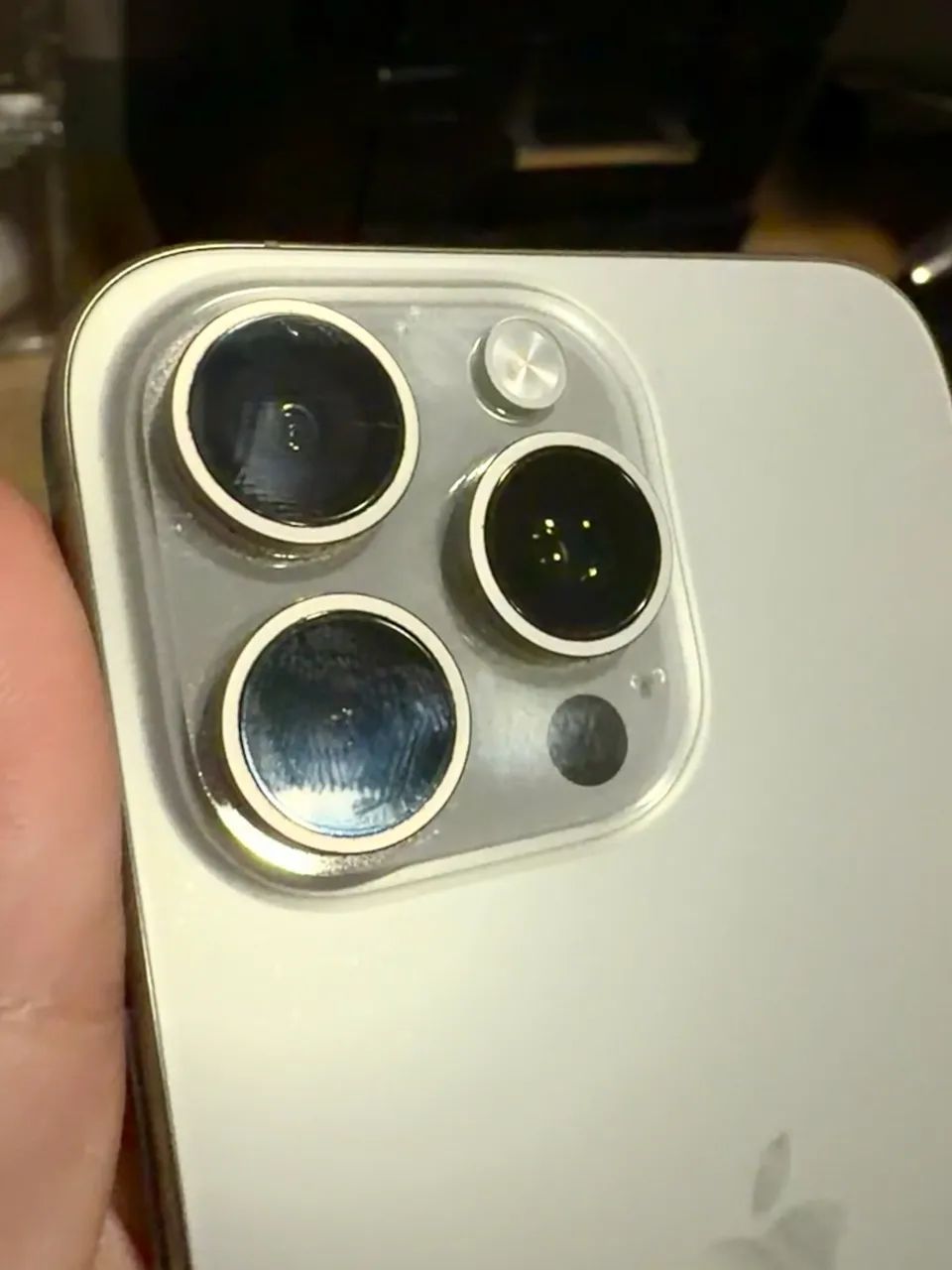 IPHONE 15 PRO MAX 256gb 86% bateria e perfeito estado - Foto 3