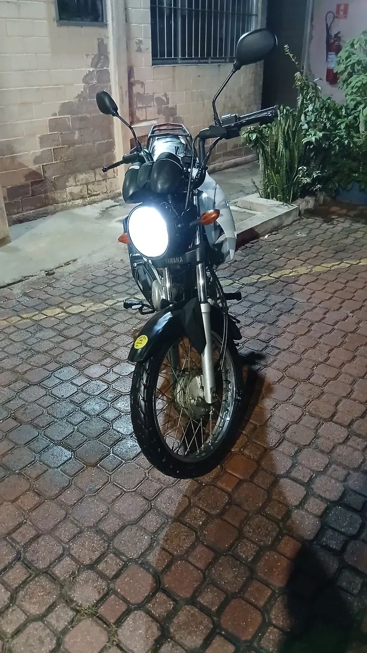 YBR 125 K1 2014 - Foto 4