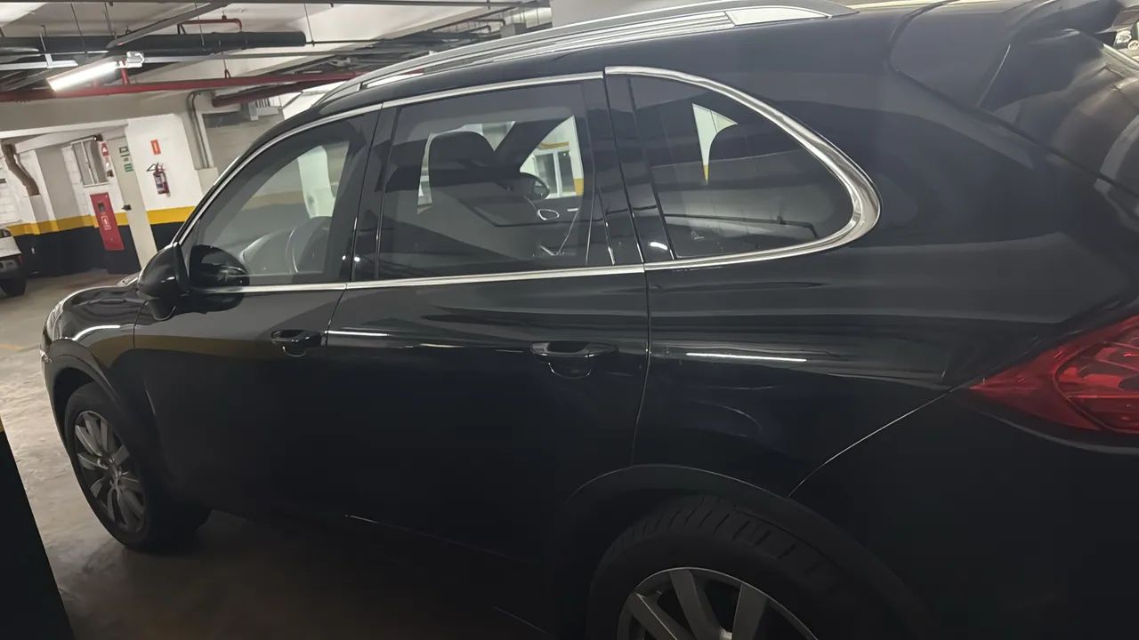 Porsche Cayenne S 4.5/4.8 2011 - Foto 4