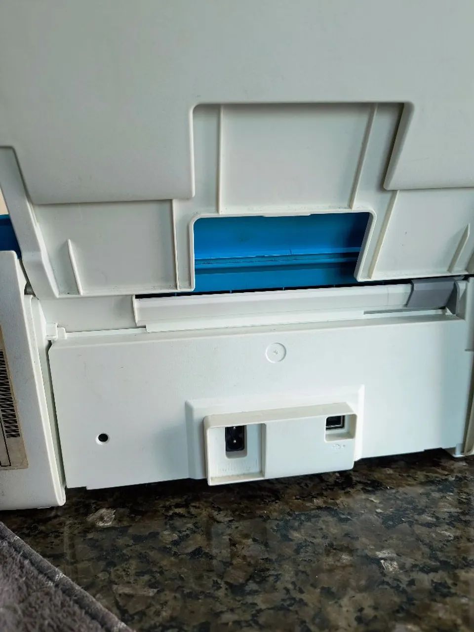 Impressora HP Deskjet Advantage 3776 - Foto 5