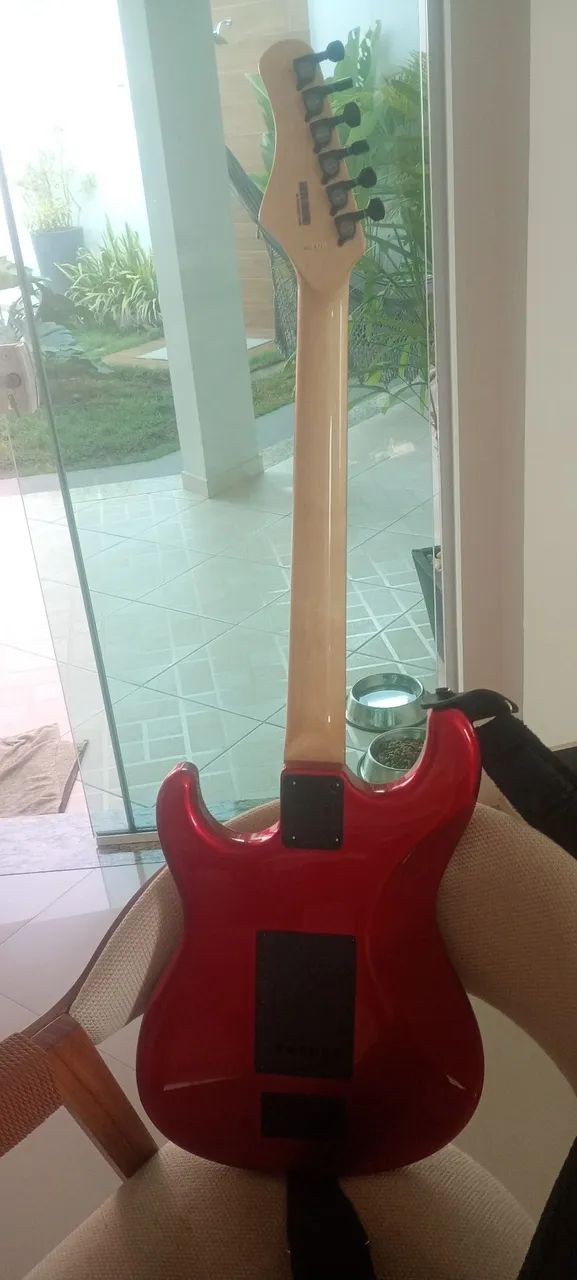 Guitarra Tagima sixmart vermelha com efeitos  - Foto 3