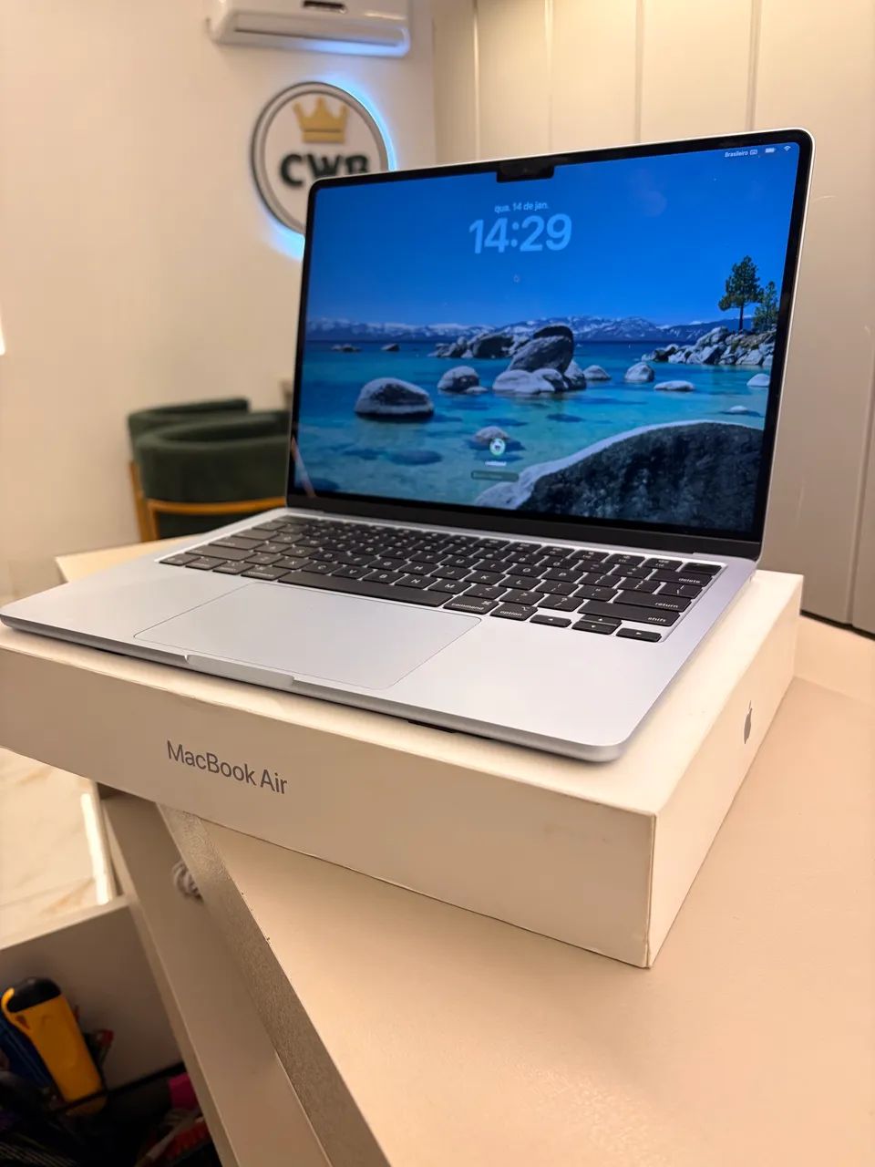 MacBook Air M4 13.6 16GB 256Gb Azul 4 Ciclos Garantia Apple Dez