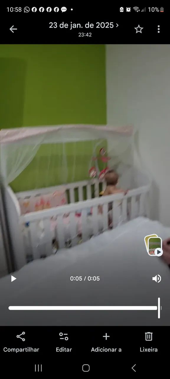 Berço branco e cerdadinho infantil  - Foto 2
