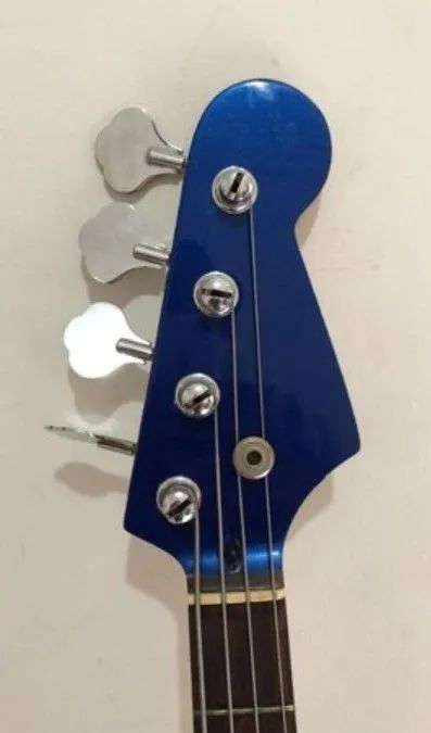 Contrabaixo Eagle - Foto 2