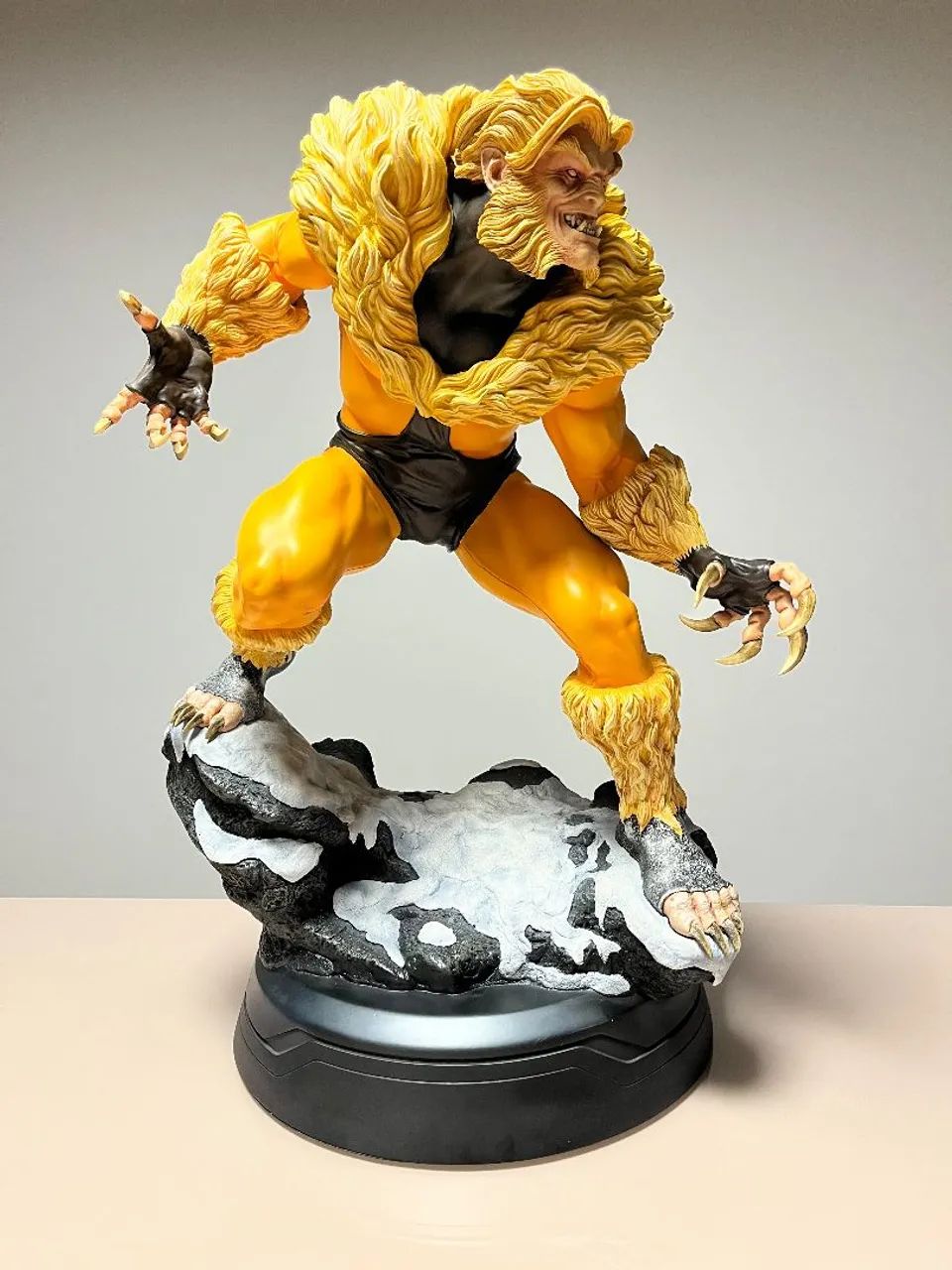 Dentes de Sabre 1/4 Sideshow Premium X-Men - Foto 2