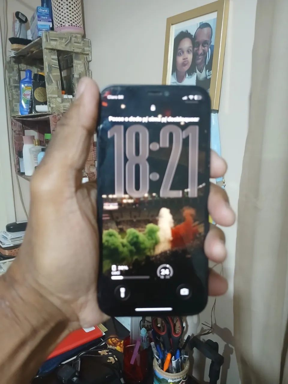 IPHONE 12 Semi novo - Foto 4