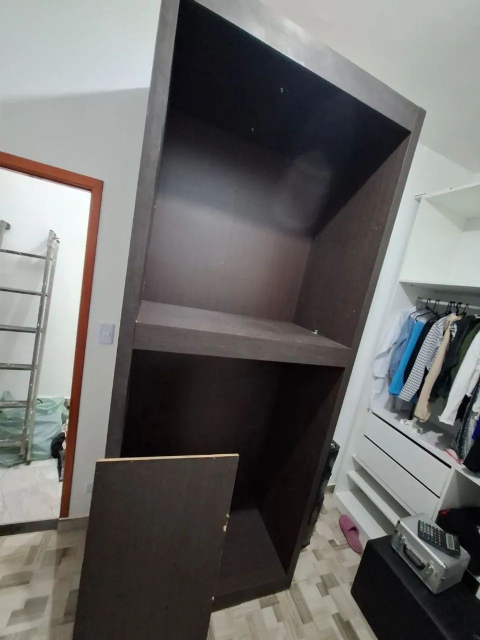 Doação guarda roupa