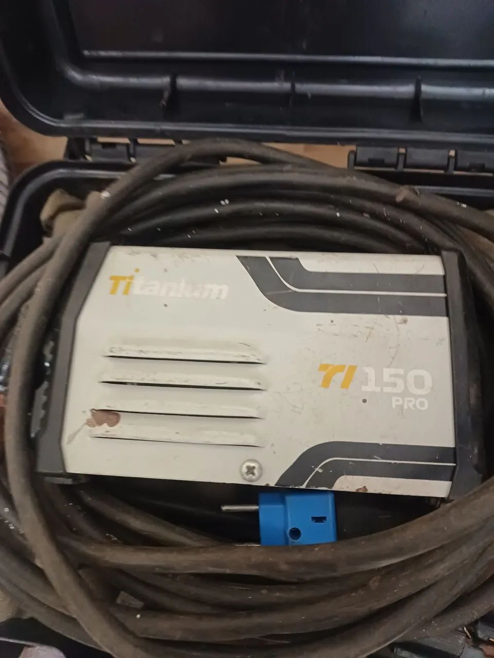 Máquina de solda inverssora titanio 150am 