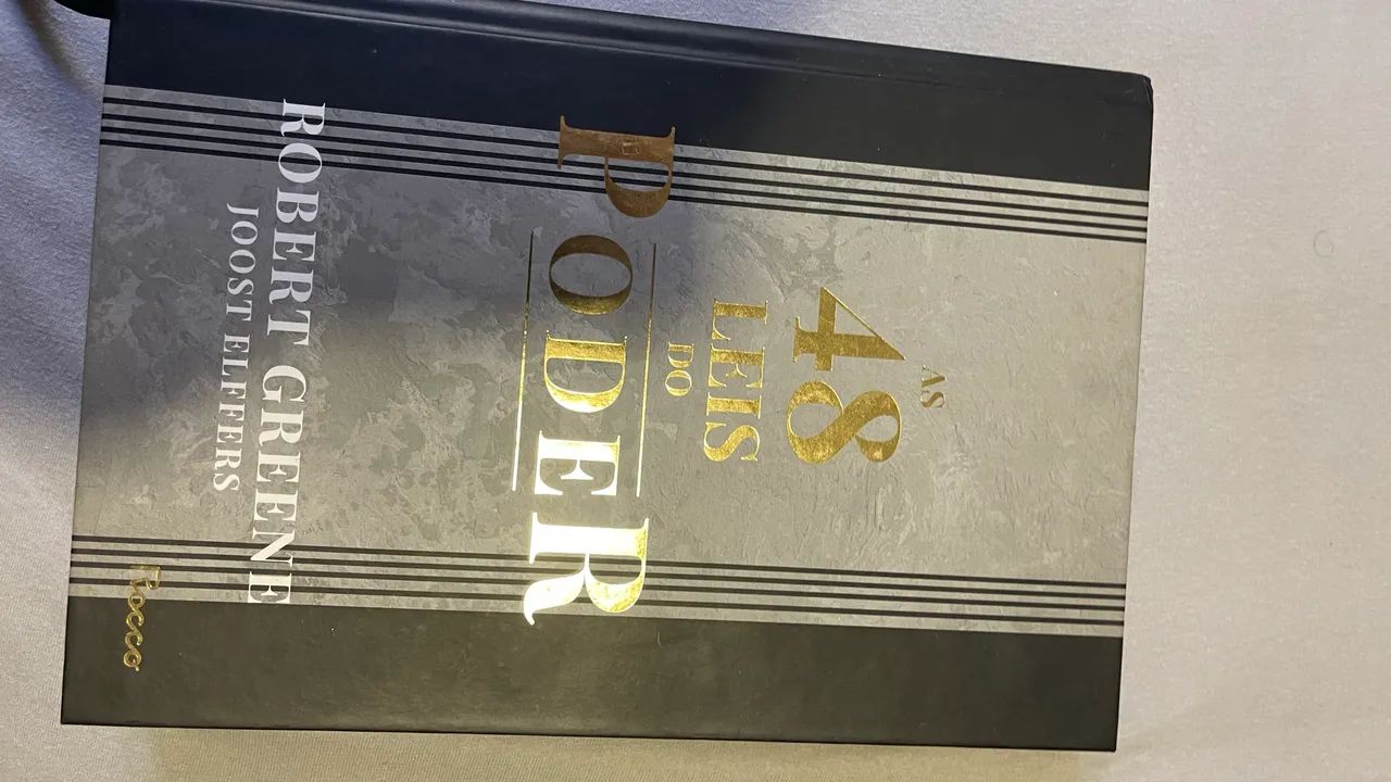Livro As 48 Leis do Poder - Robert Greene - Capa Dura (Ed. Rocco)