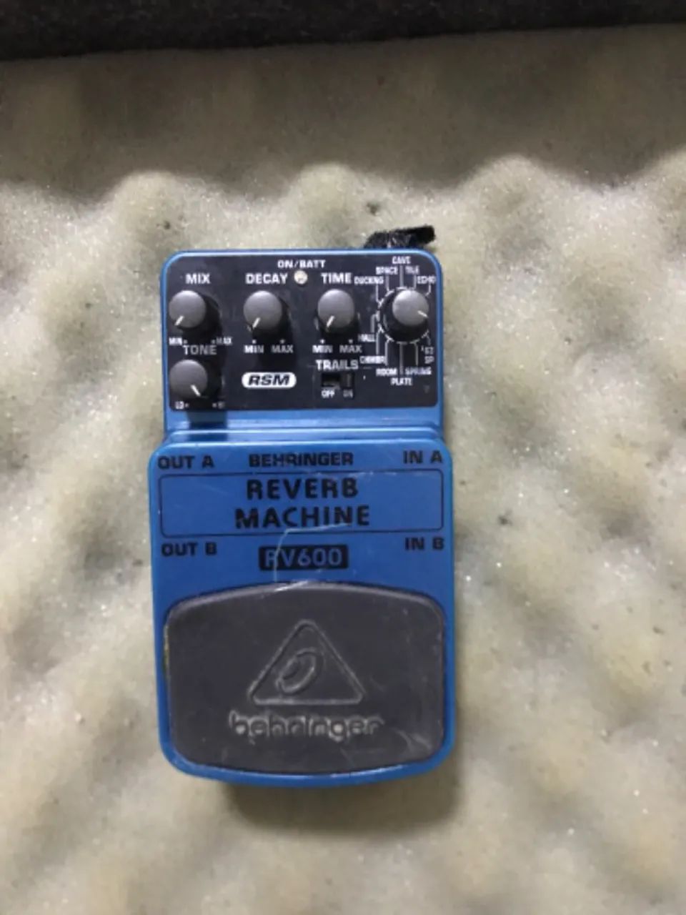 Pedal Behringer Reverb Machine RV600 - Instrumentos musicais