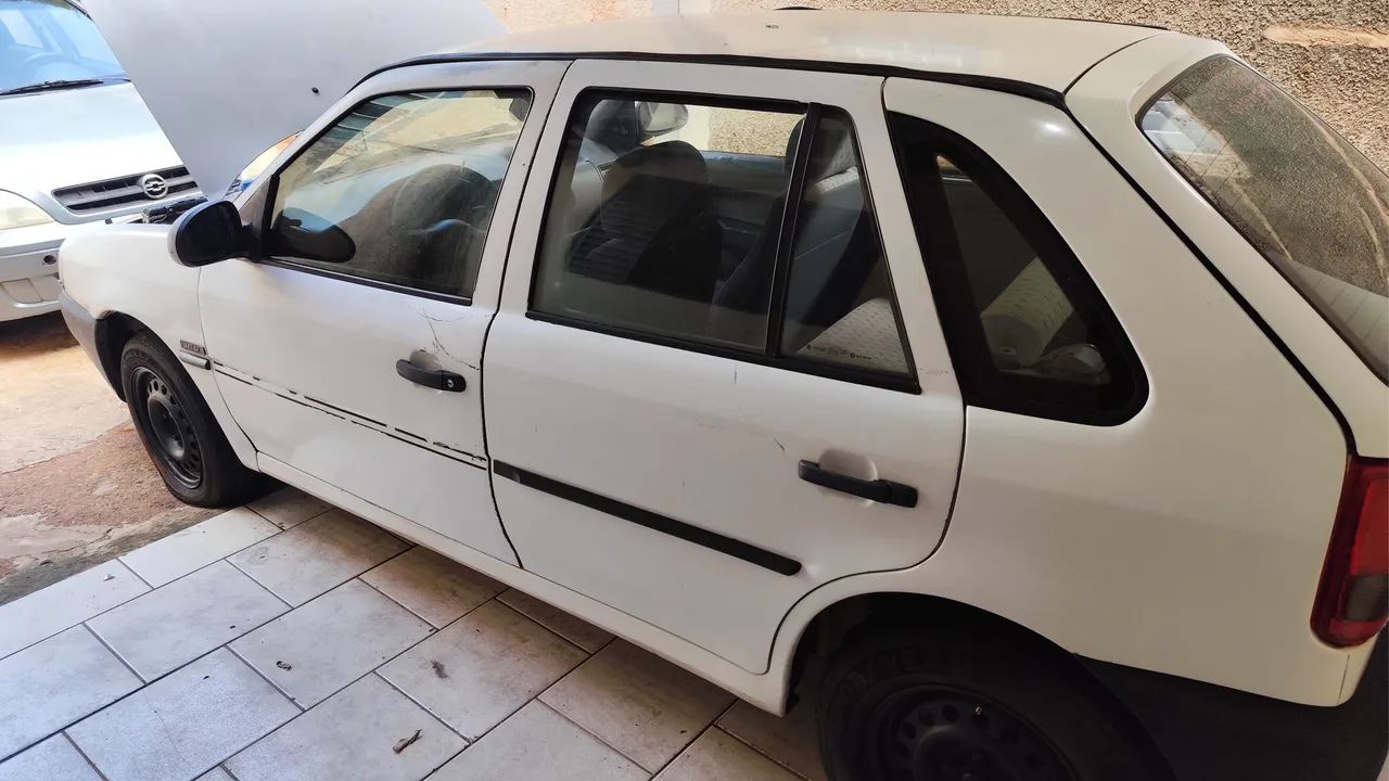 Volkswagen Gol Geração II 1.0 16V 70cv MI Gasolina Mec. (1000) 2P 1999