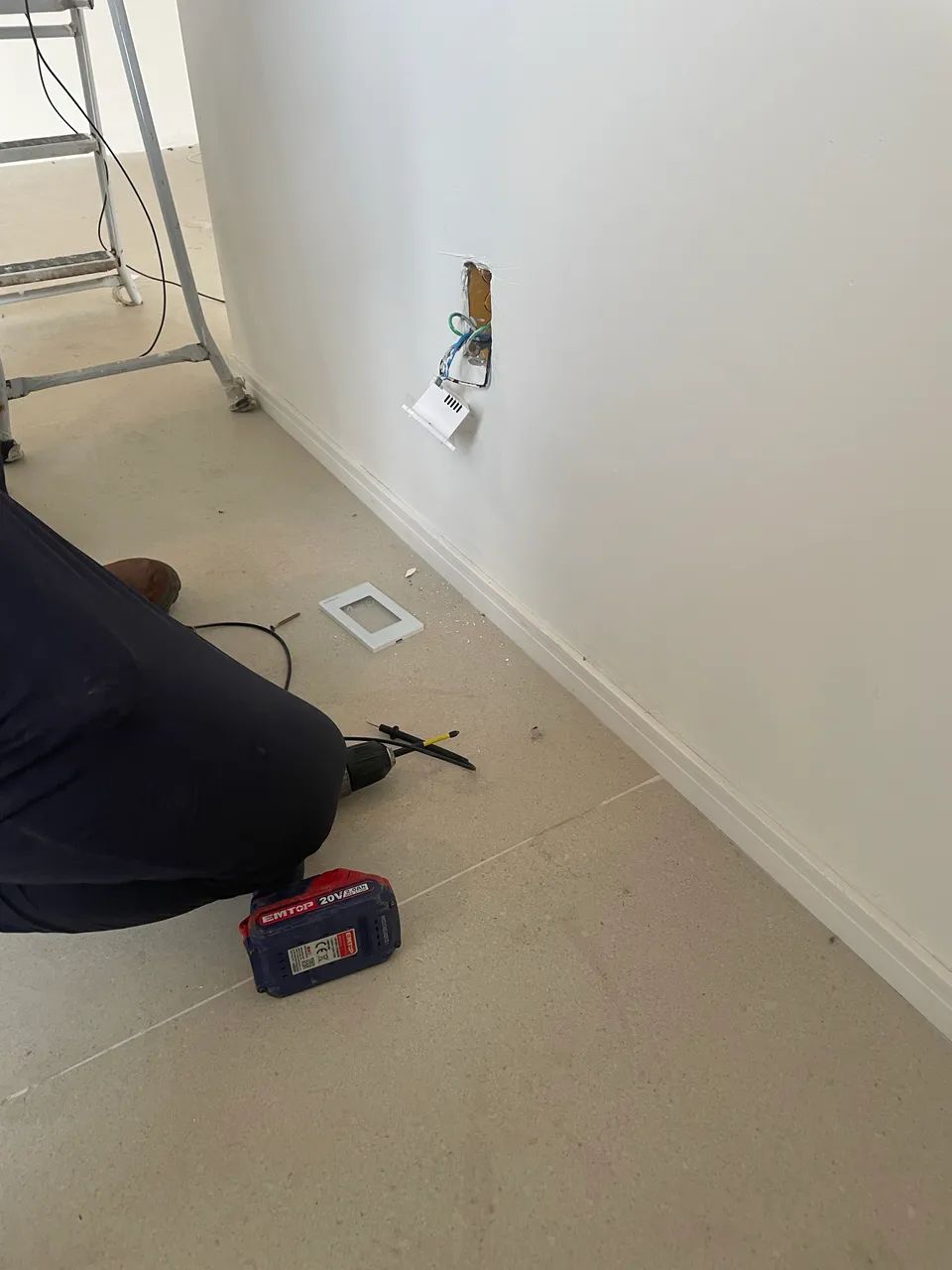 Marido de aluguel, prestador de serviço  - Foto 4
