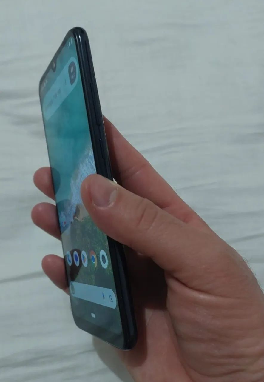 Xiaomi MiA3 em ótimo estado - Foto 4