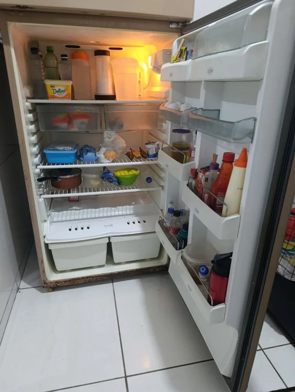 Vendo uma geladeira  - Foto 2