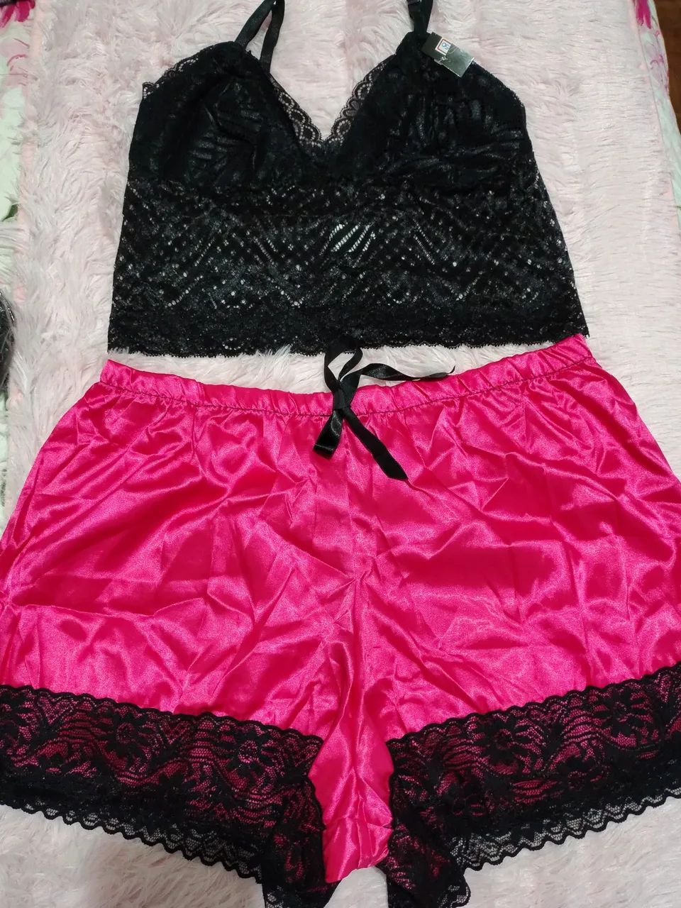 Baby Doll Cetim e renda Tam 50 