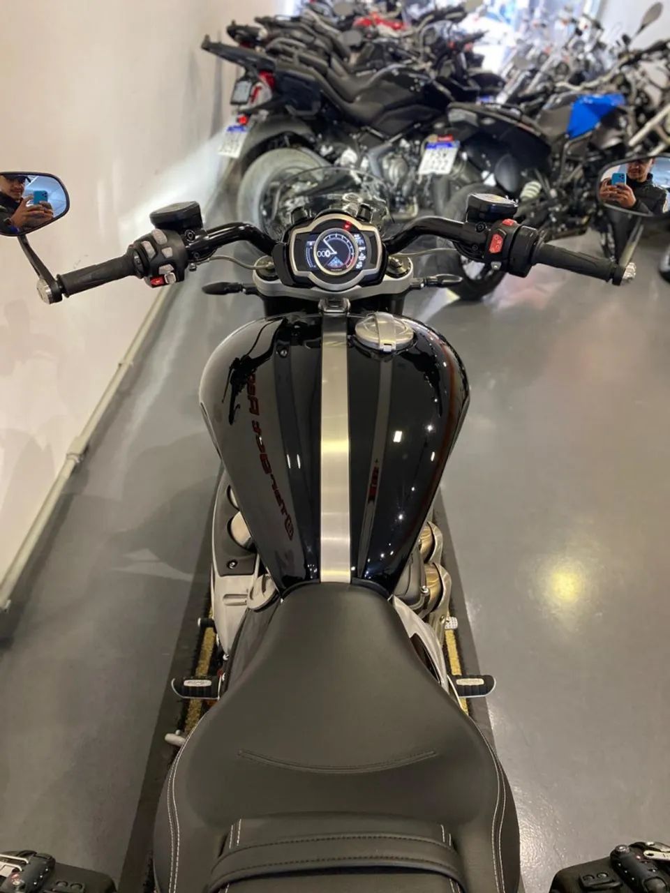 Triumph Rocket Iii Gt Custom - Foto 5