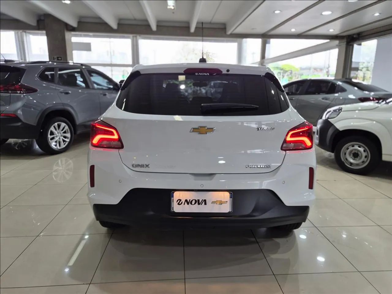Chevrolet Onix Hatch Premier 1.0 12V TB Flex Aut. 4P, foto 6 de 15