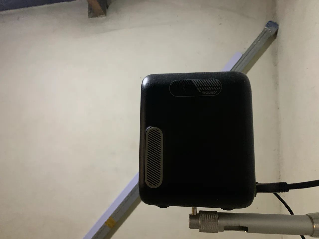 Projetor wupro g2 com google tv - Foto 3