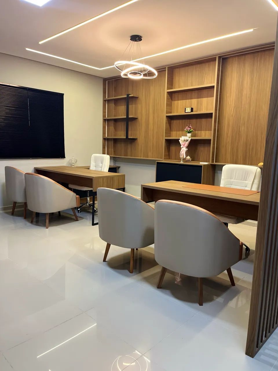 ALUGA-SE SALA DE ESCRITÓRIO DE ADVOCACIA - Foto 2