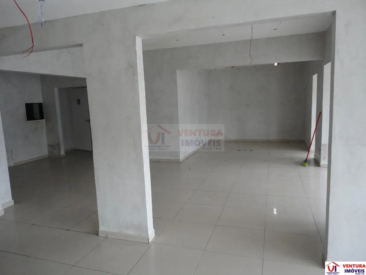 Galpão/Prédio Comercial à Venda em Bairro Novo - Foto 3