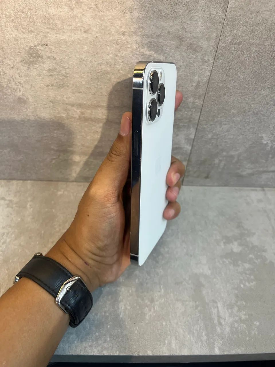 iPhone 13 Pro Max 256GB todo original - Celulares e Smartphones