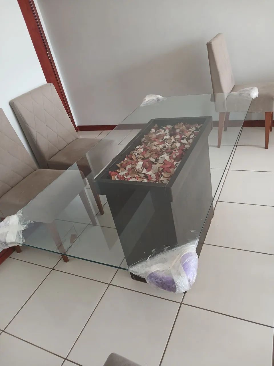 Mesa 06 lugares com poltronas  - Foto 2