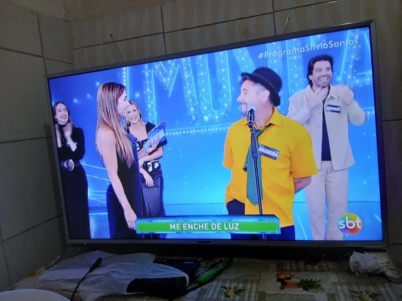VENDO TV PANASONIC SMART TV - Foto 2