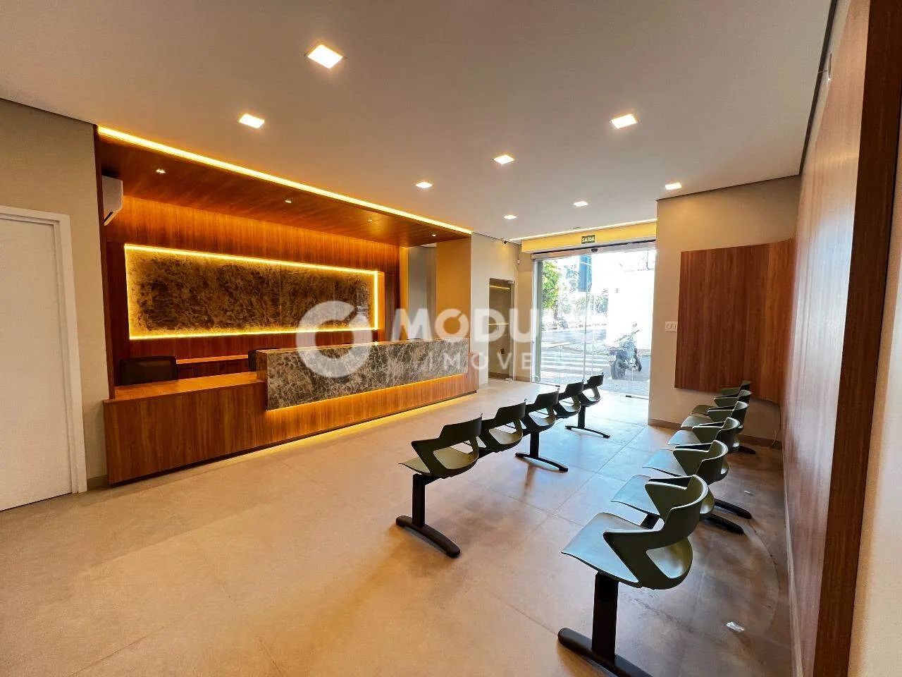 Salas para locação com área de 20m2, lavatório e banheiro privativo. Adequado para segment - Foto 5