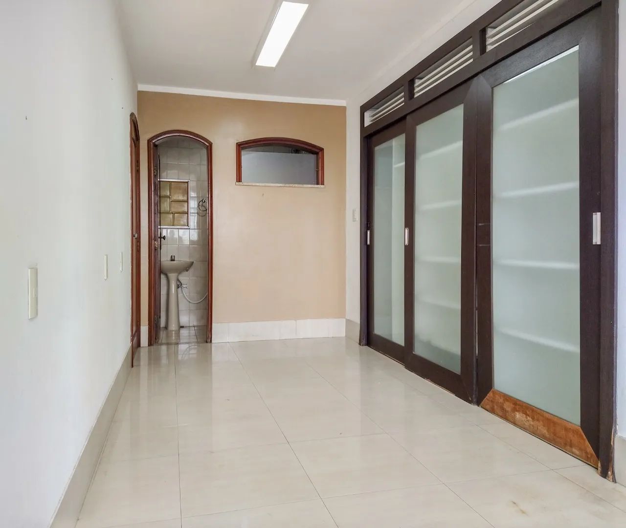 Ed. Cristo Rei - Apartamento à Venda| 4 Suítes | 2 Vagas de Garagem| med. 317,00m² | Crema - Foto 14