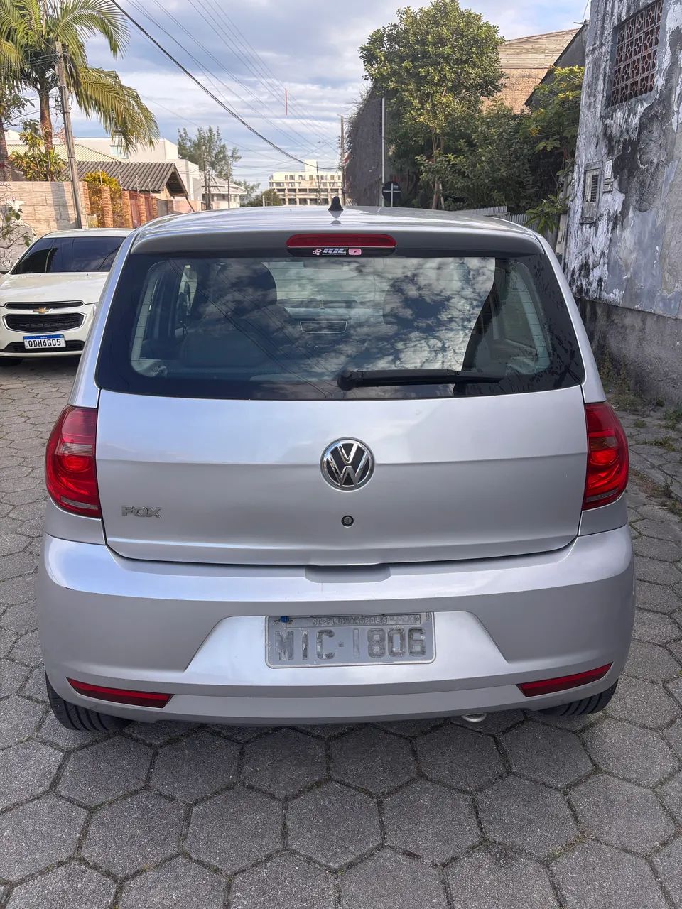 Volkswagen Fox 1.0 MI Total Flex 8V 5P 2011 - Foto 5
