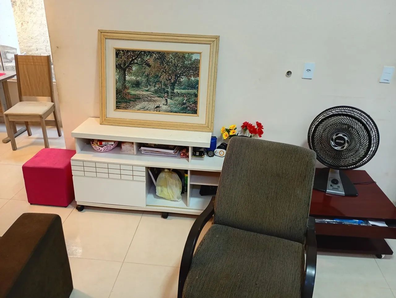 Vendo casa com piscina e aceito casa de menor valor como parte do pagamento. - Foto 3
