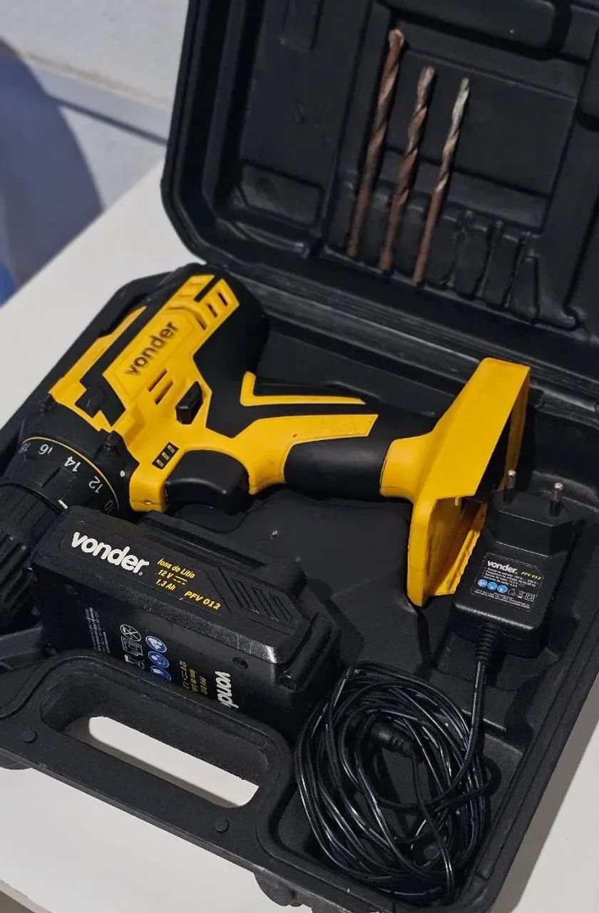 Vonder Screwdriver (Almost New)