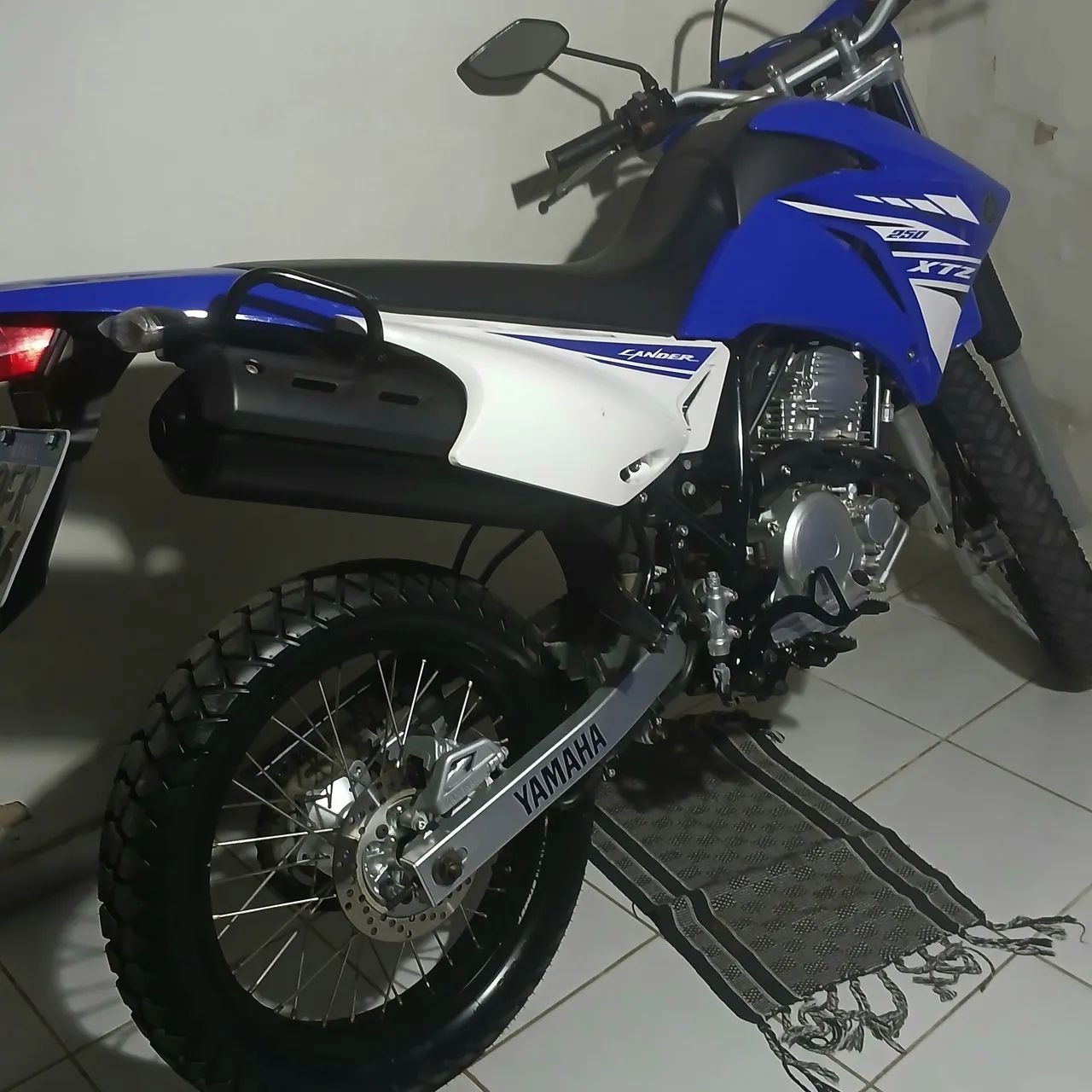 Moto lander 2017  - Foto 4