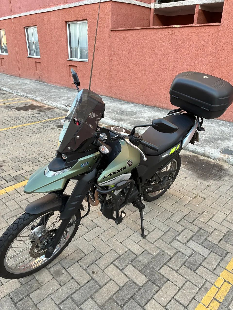 Lander  250 2025  - Foto 5