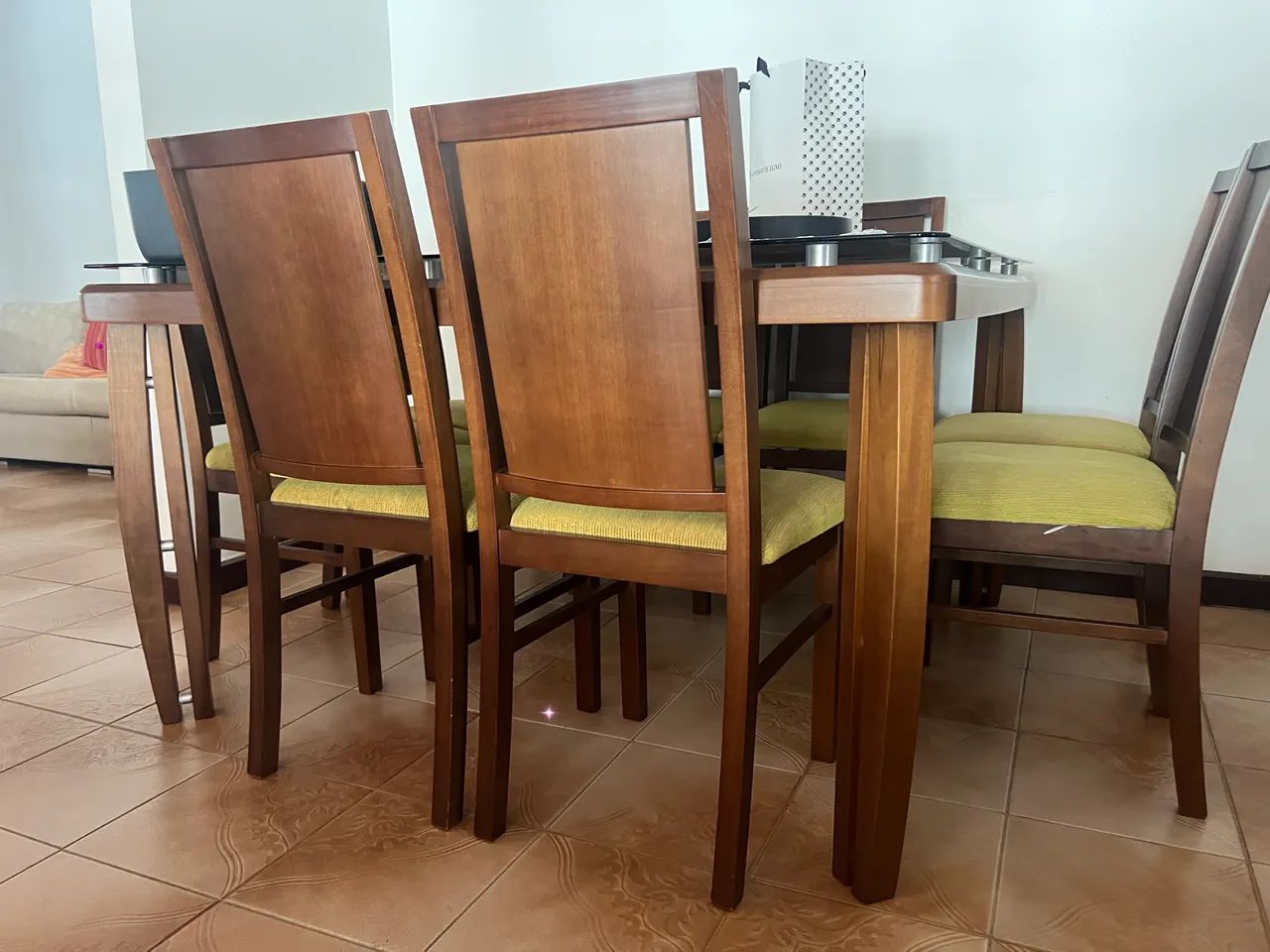 MESA DE JANTAR DE VIDRO COM 8 CADEIRAS - Foto 4