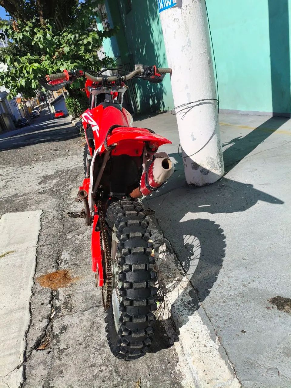 CRF 250f equipada 2 dono - Foto 4