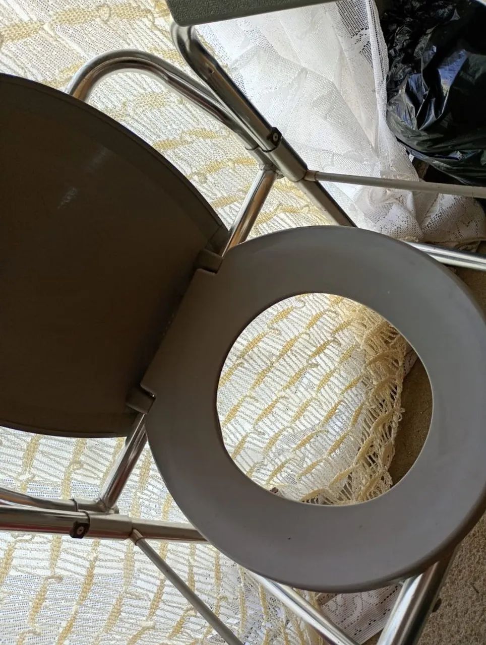 Cadeira de higienização  - Foto 3